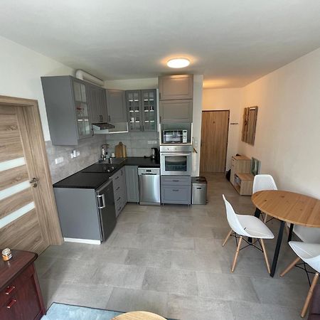 Novy Horsky Apartman V Jizerskych Horach Hejnice Exteriör bild